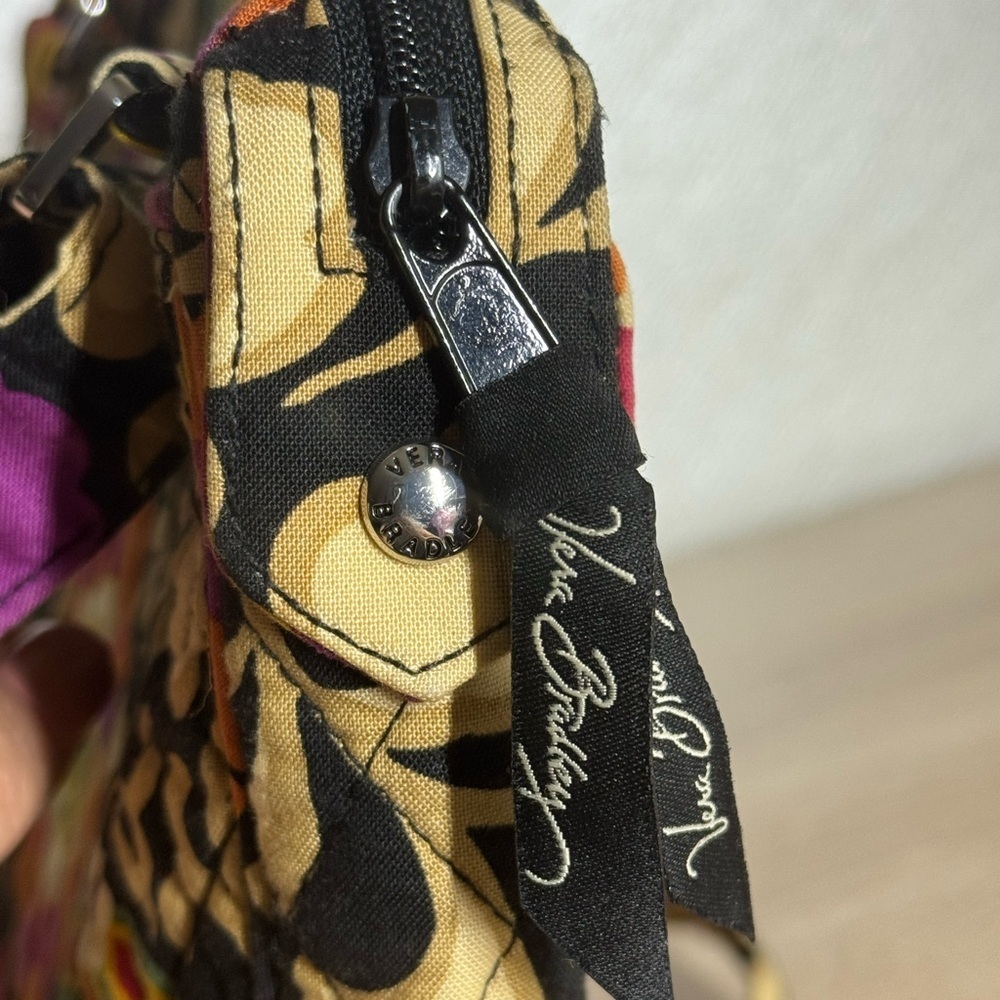 Vera Bradley Med Size Laptop Messenger Crossbody Bag - Picture 9 of 14